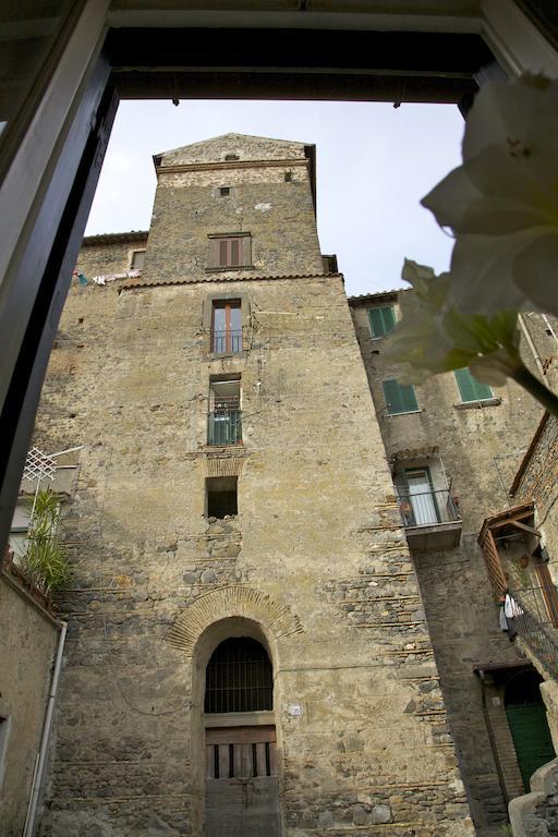 Апартаменти La Colombaia Nel Castello Браччано Номер фото